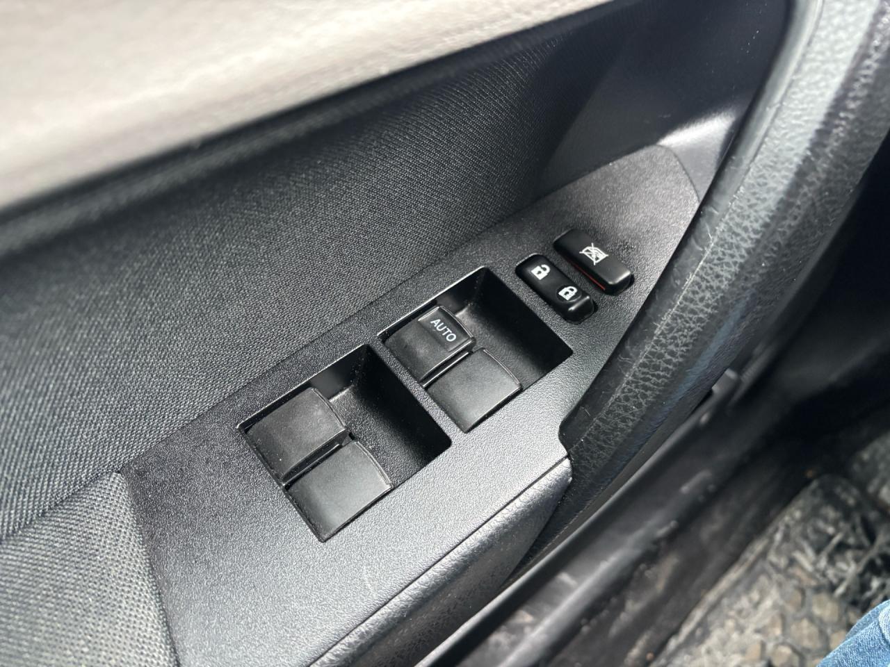 2016 Toyota Corolla 4DR SDN AUTO CE Photo