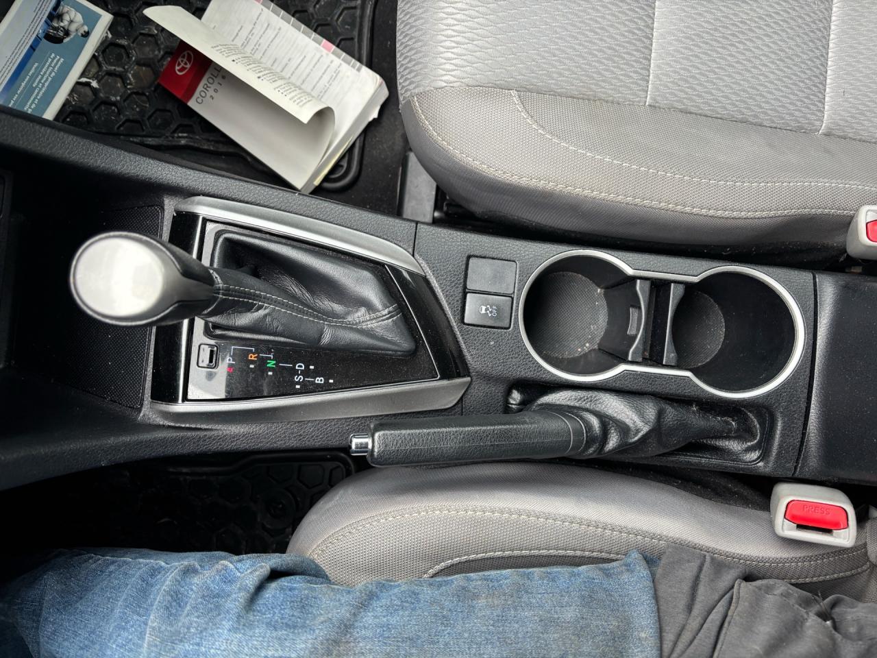 2016 Toyota Corolla 4DR SDN AUTO CE Photo