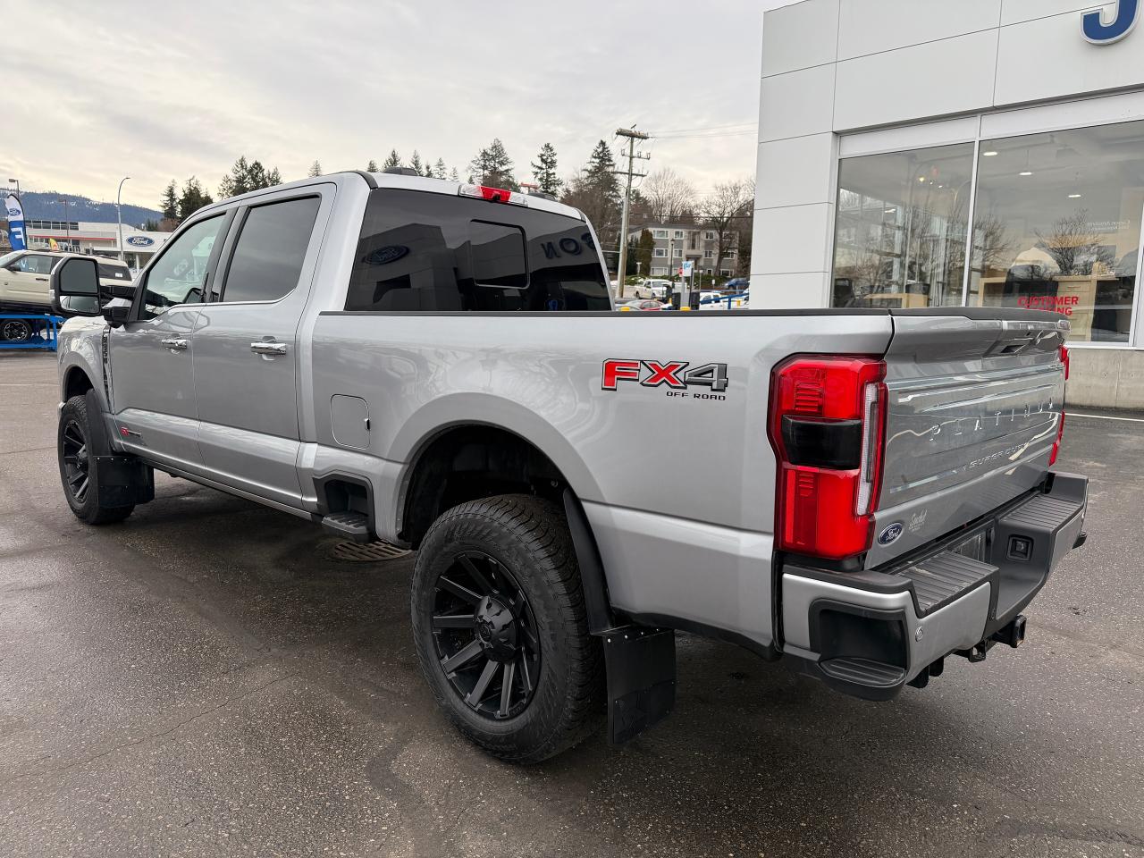 2024 Ford F-350 Super Duty SRW XL Photo2