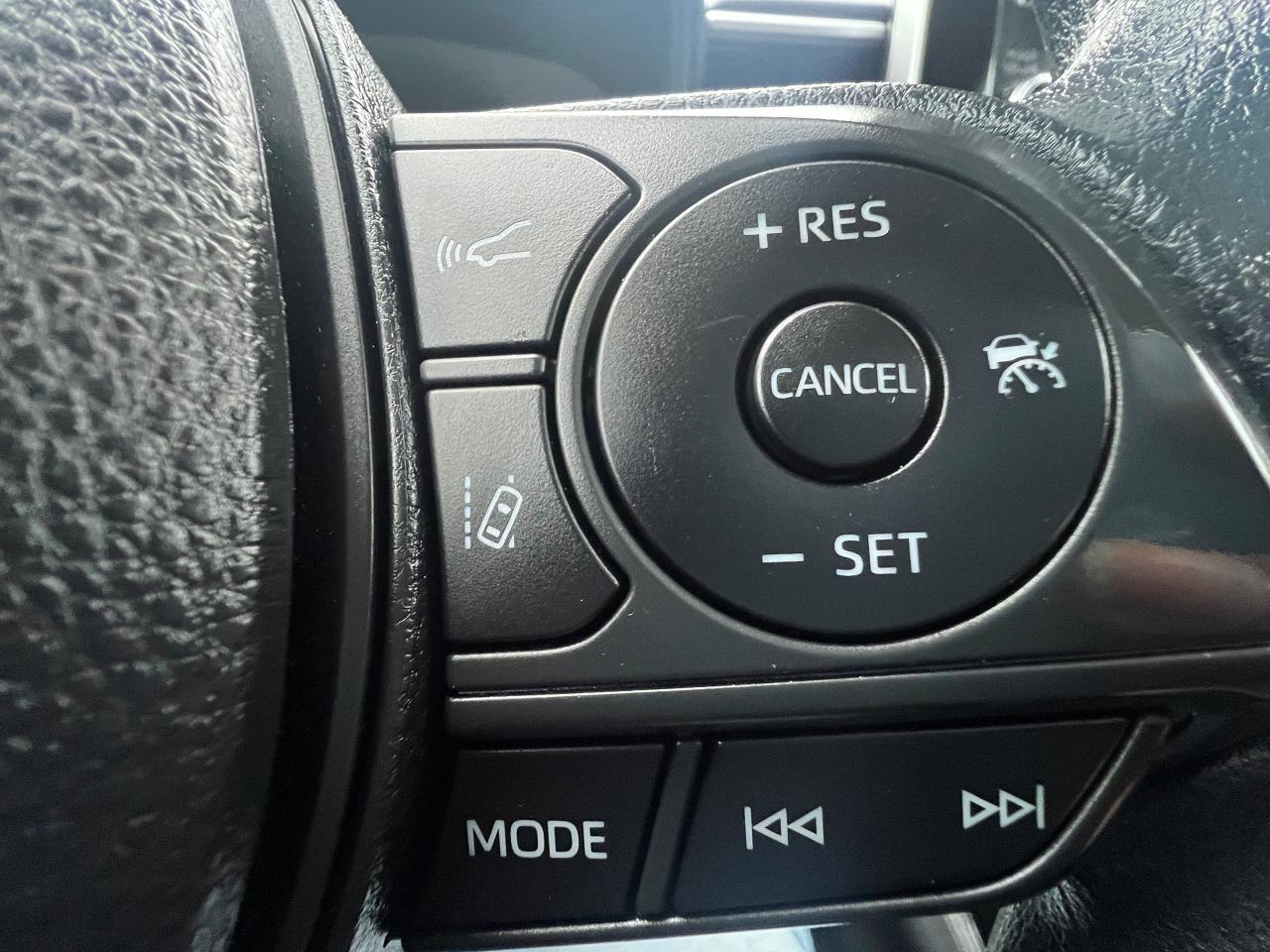 2020 Toyota Corolla LE-BACK CAM-HEATED SEATS-BLUETOOTH &MORE! Photo