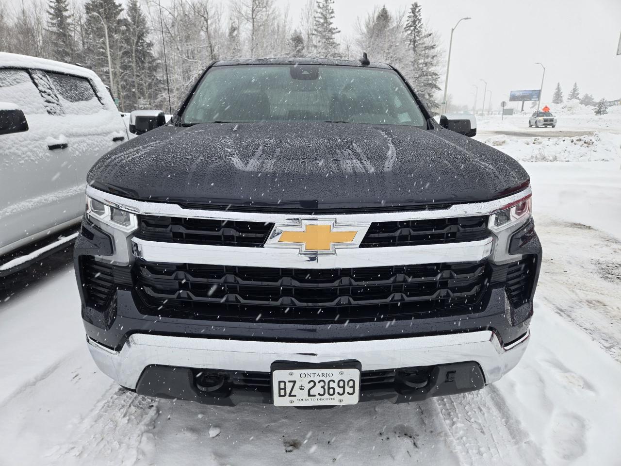 2024 Chevrolet Silverado 1500 LT Photo