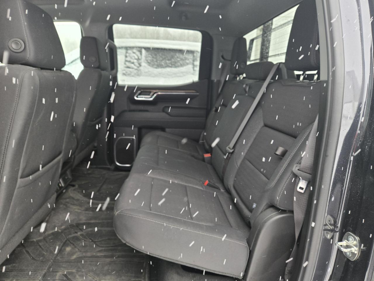 2024 Chevrolet Silverado 1500 LT Photo