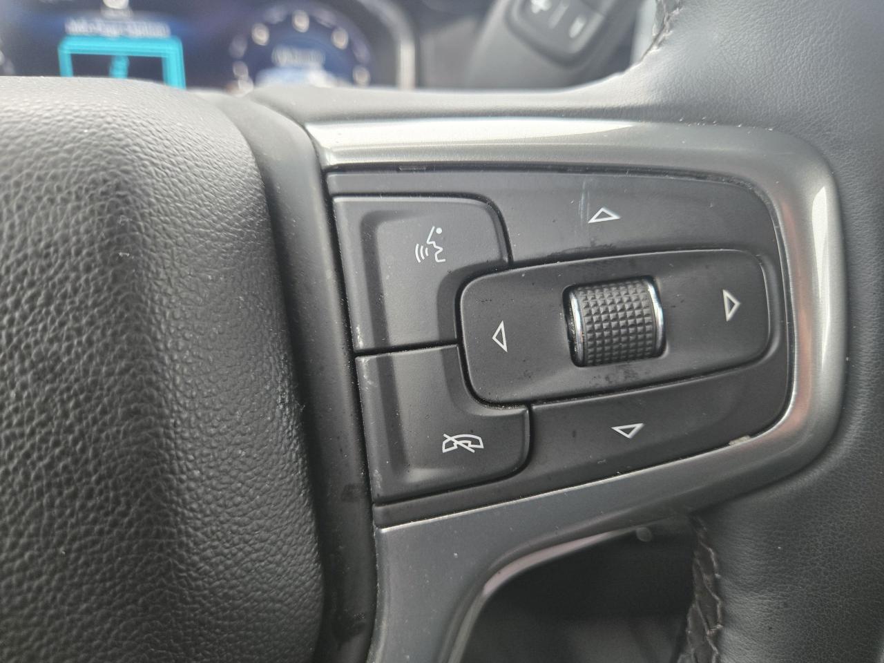 2024 Chevrolet Silverado 1500 LT Photo