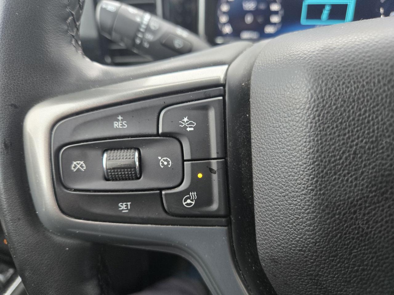 2024 Chevrolet Silverado 1500 LT Photo