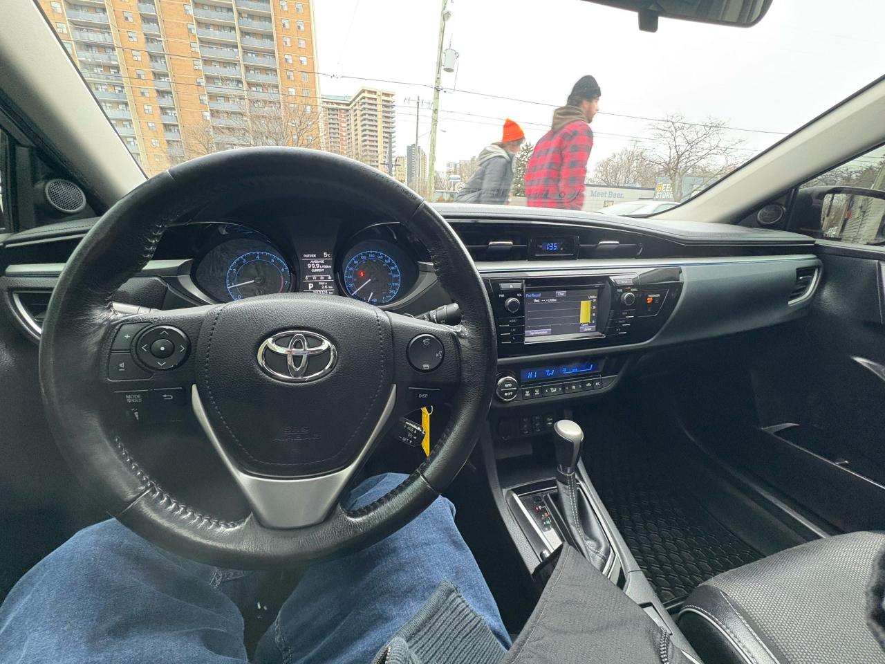 2016 Toyota Corolla S Photo4