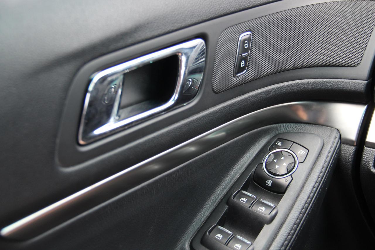 2017 Ford Explorer AWD POLICE INTERCEPTOR UTILITY Photo