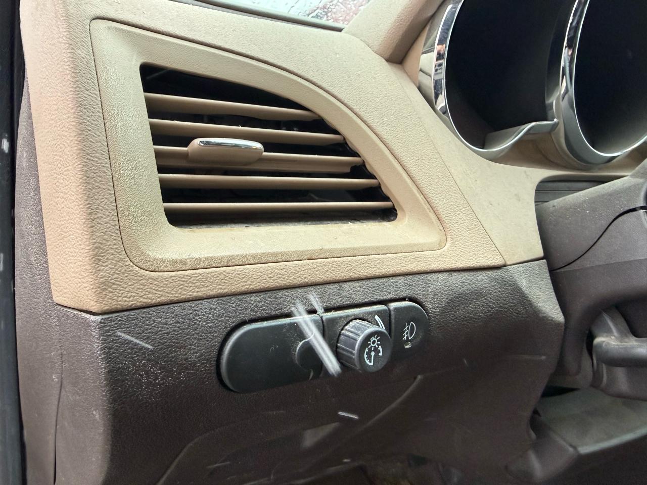 2011 Chevrolet Malibu LTZ Photo