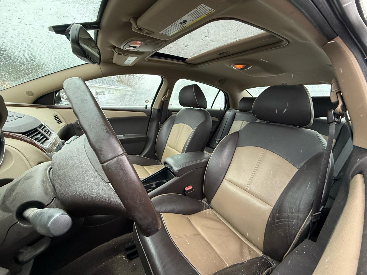 2011 Chevrolet Malibu LTZ Photo