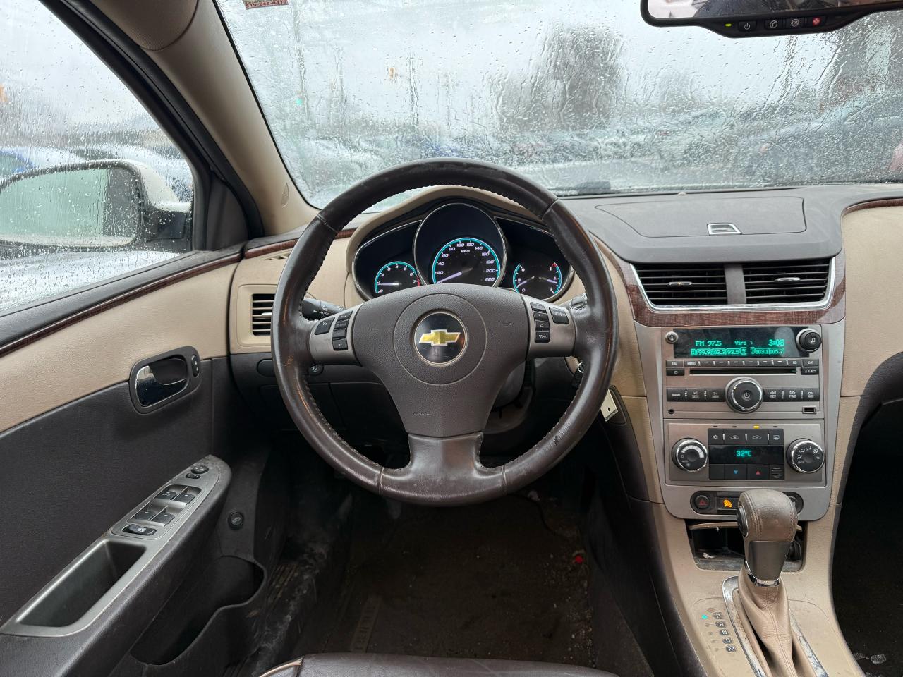 2011 Chevrolet Malibu LTZ Photo