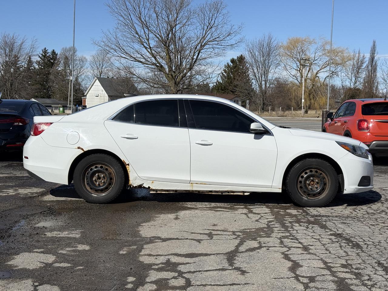 2015 Chevrolet Malibu LS Photo