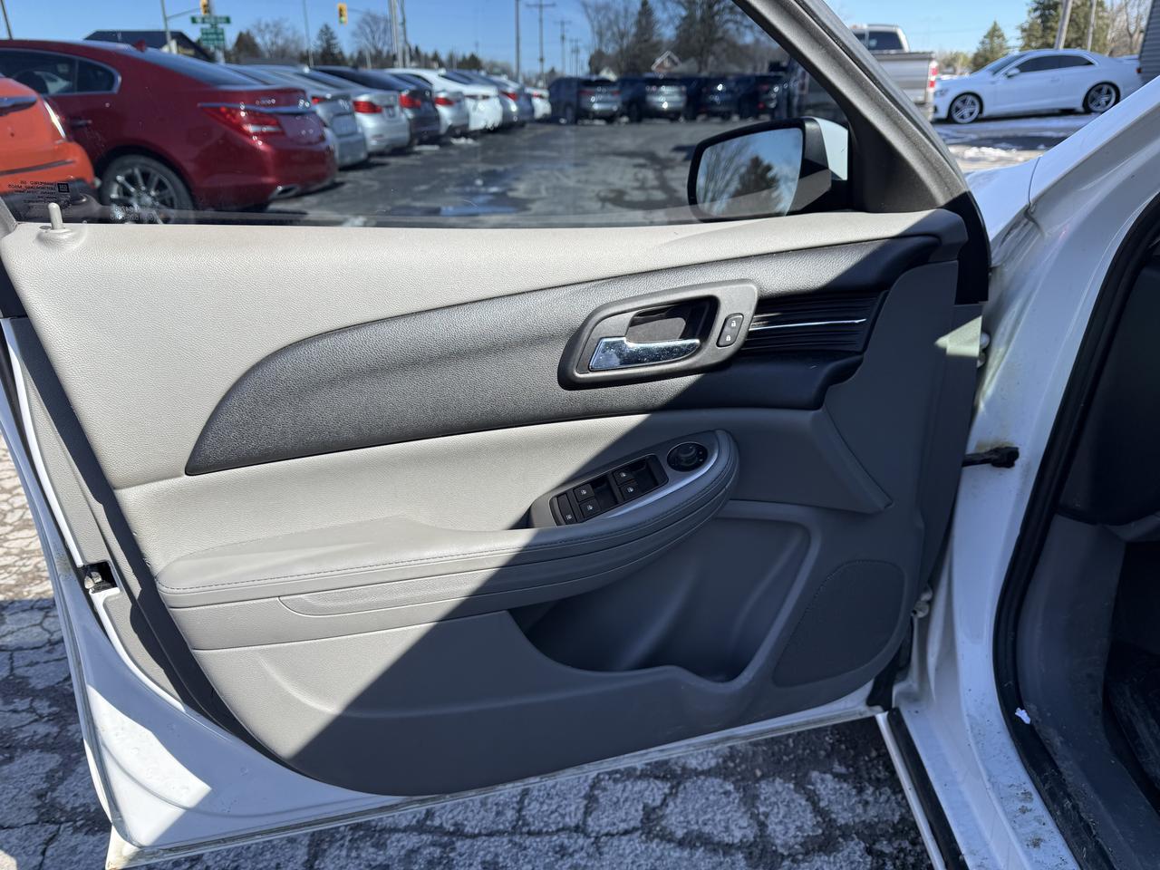 2015 Chevrolet Malibu LS Photo