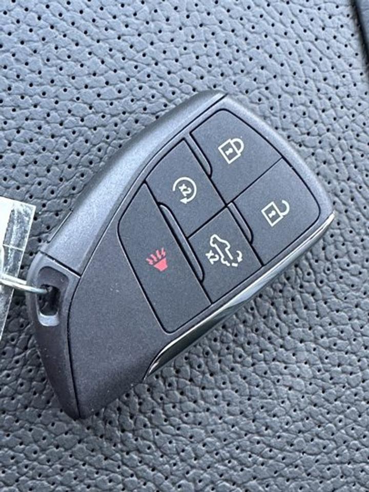 13435704