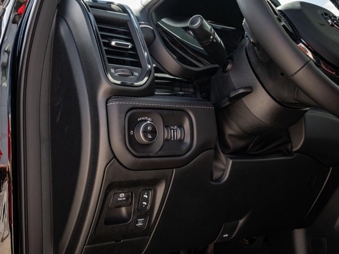 2026 RAM 1500 Limited Photo