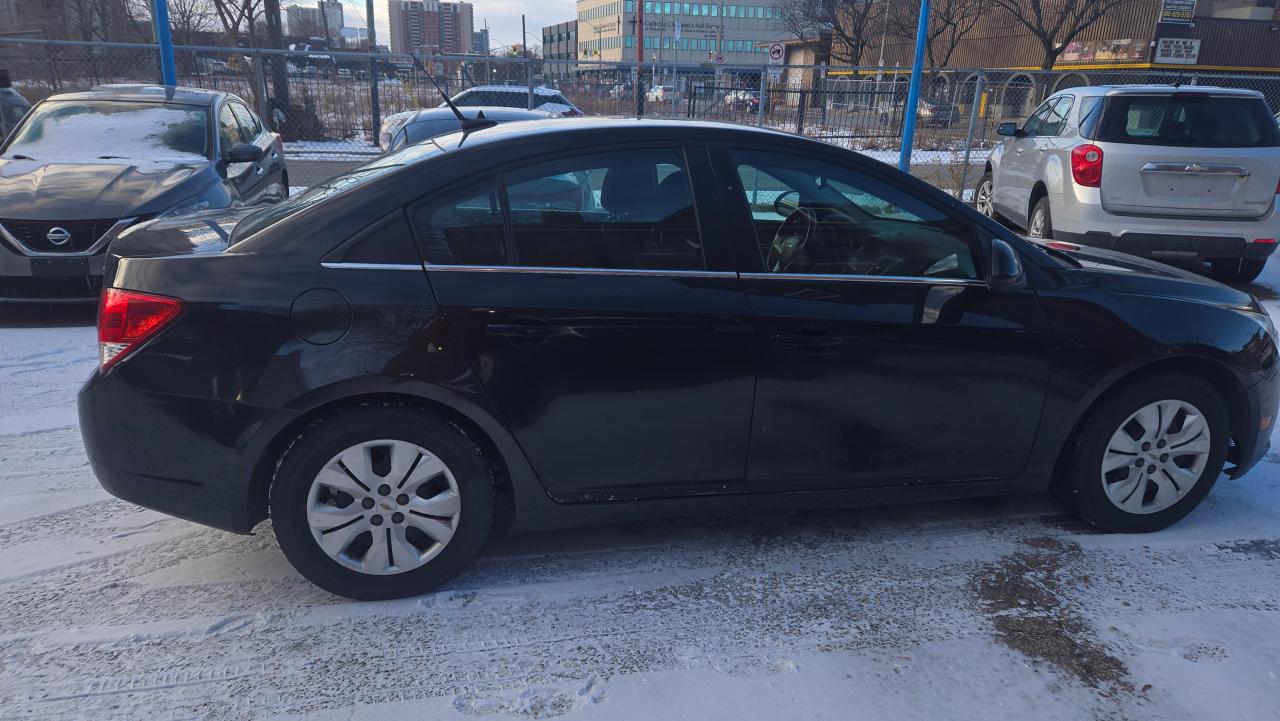 2014 Chevrolet Cruze 1LT Photo