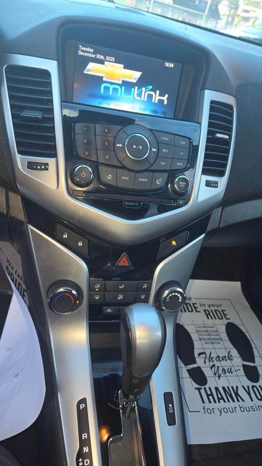 2014 Chevrolet Cruze 1LT Photo