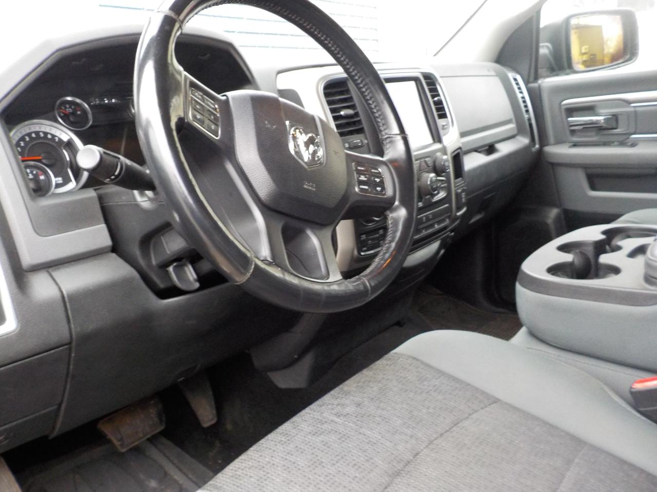 2015 RAM 1500 Big Horn Photo