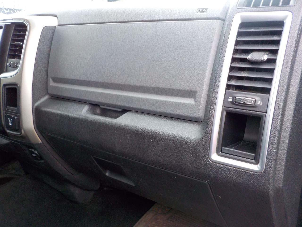 2015 RAM 1500 Big Horn Photo
