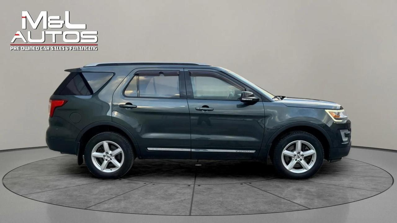 2016 Ford Explorer 4WD 4dr XLT Photo