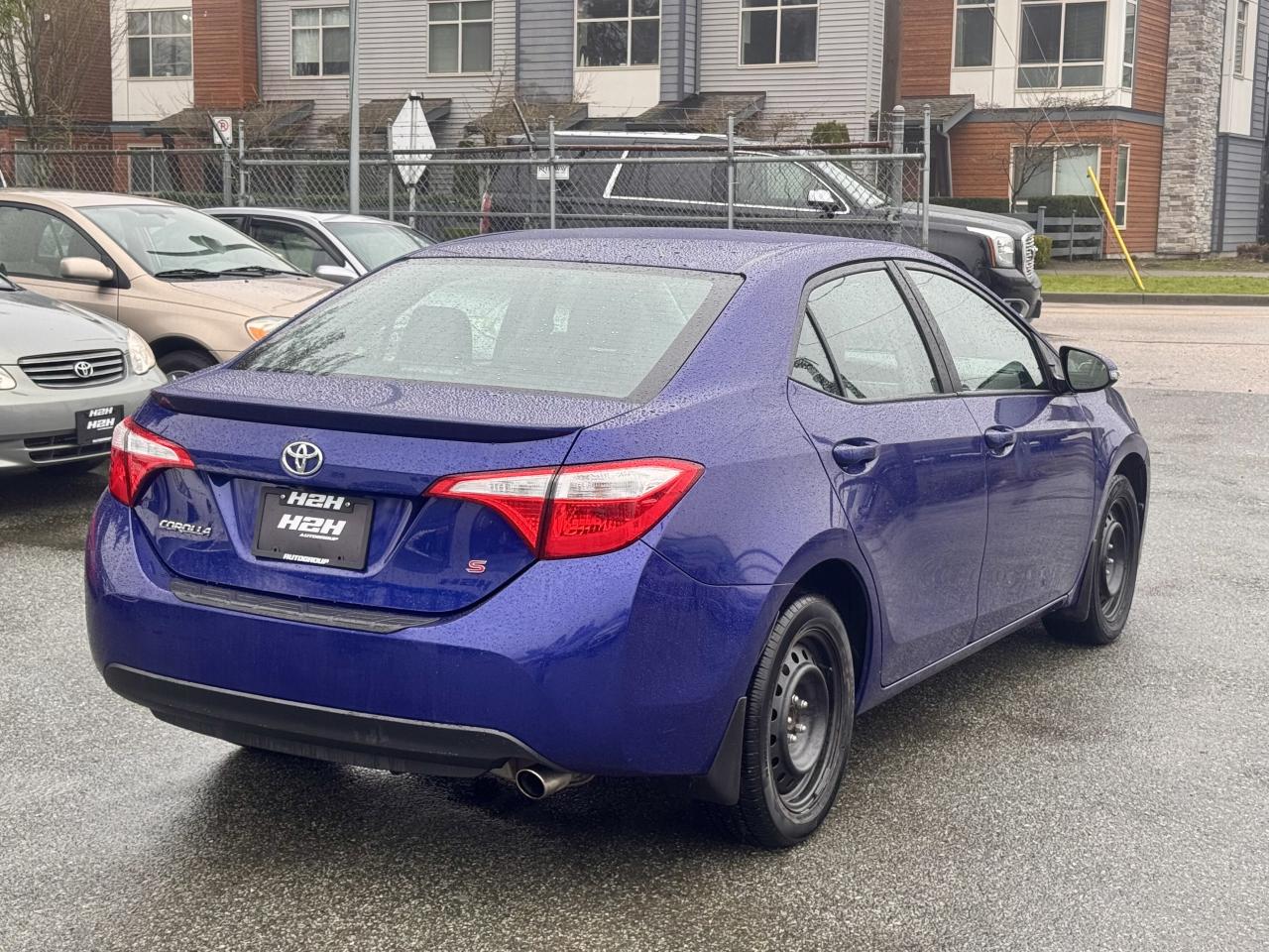 2016 Toyota Corolla FINANCING AVAILABLE Photo5