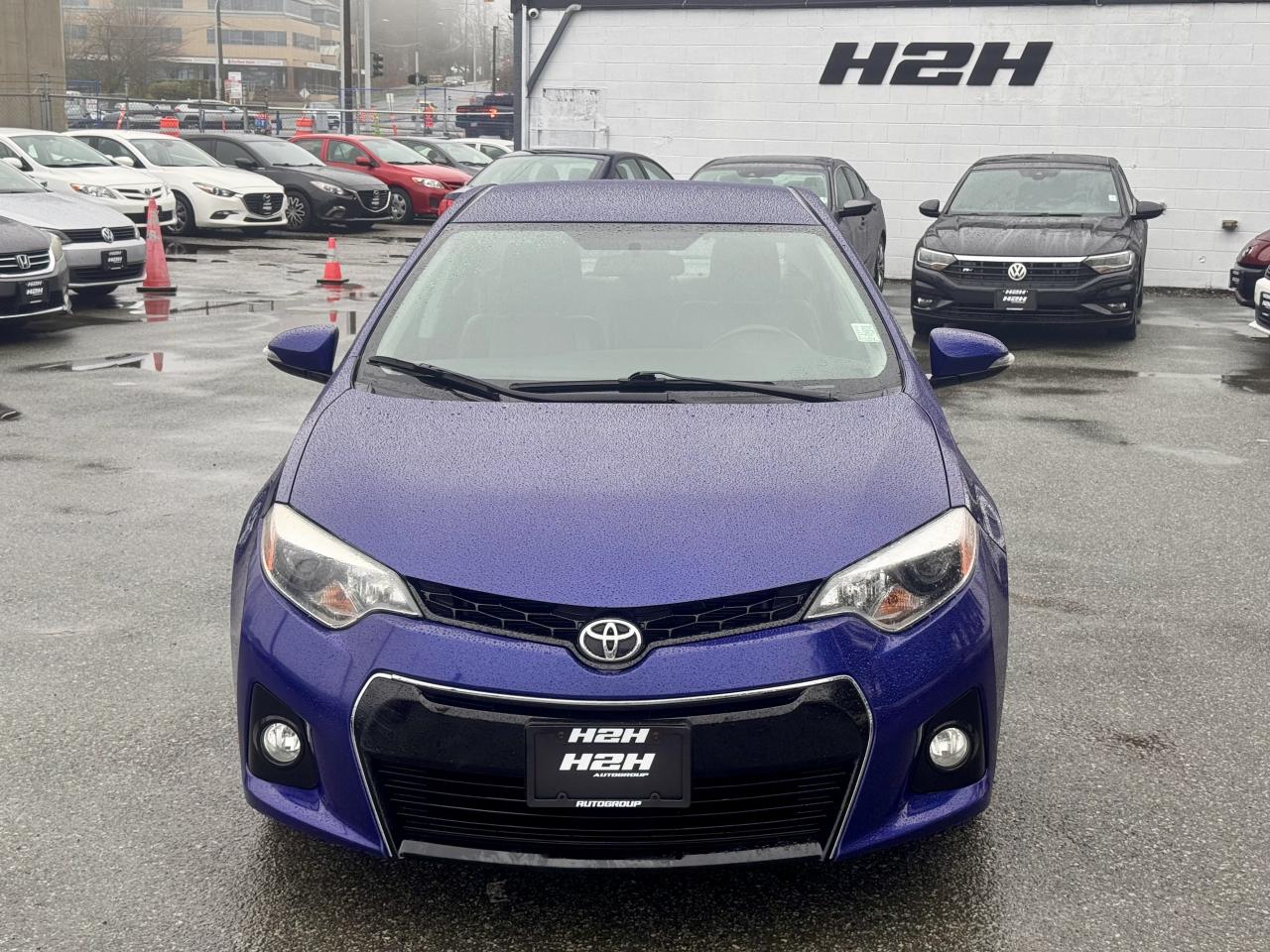 2016 Toyota Corolla FINANCING AVAILABLE Photo2