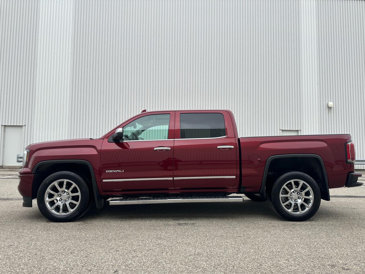 2017 GMC Sierra 1500 Denali Ultimate 6.2L Full Jam Photo