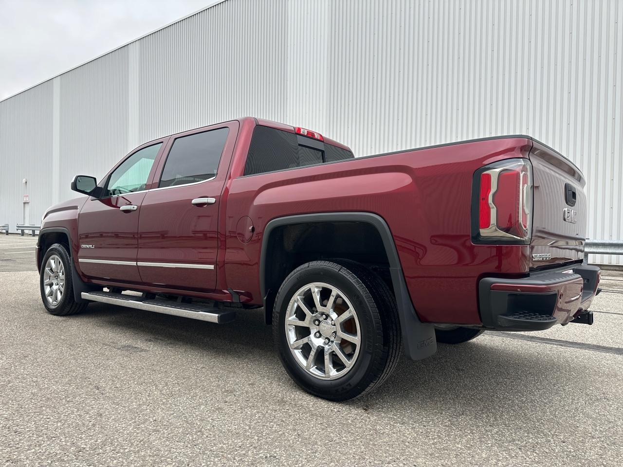 2017 GMC Sierra 1500 Denali Ultimate 6.2L Full Jam Photo