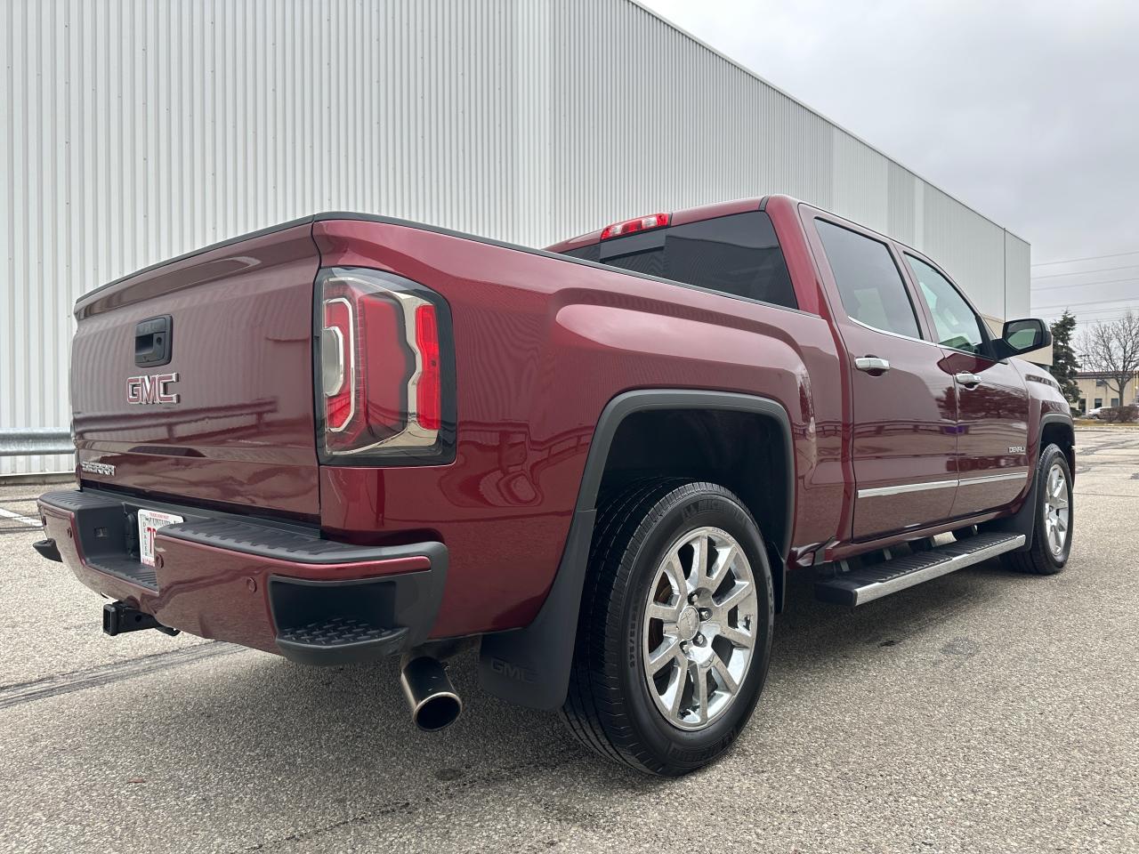 2017 GMC Sierra 1500 Denali Ultimate 6.2L Full Jam Photo