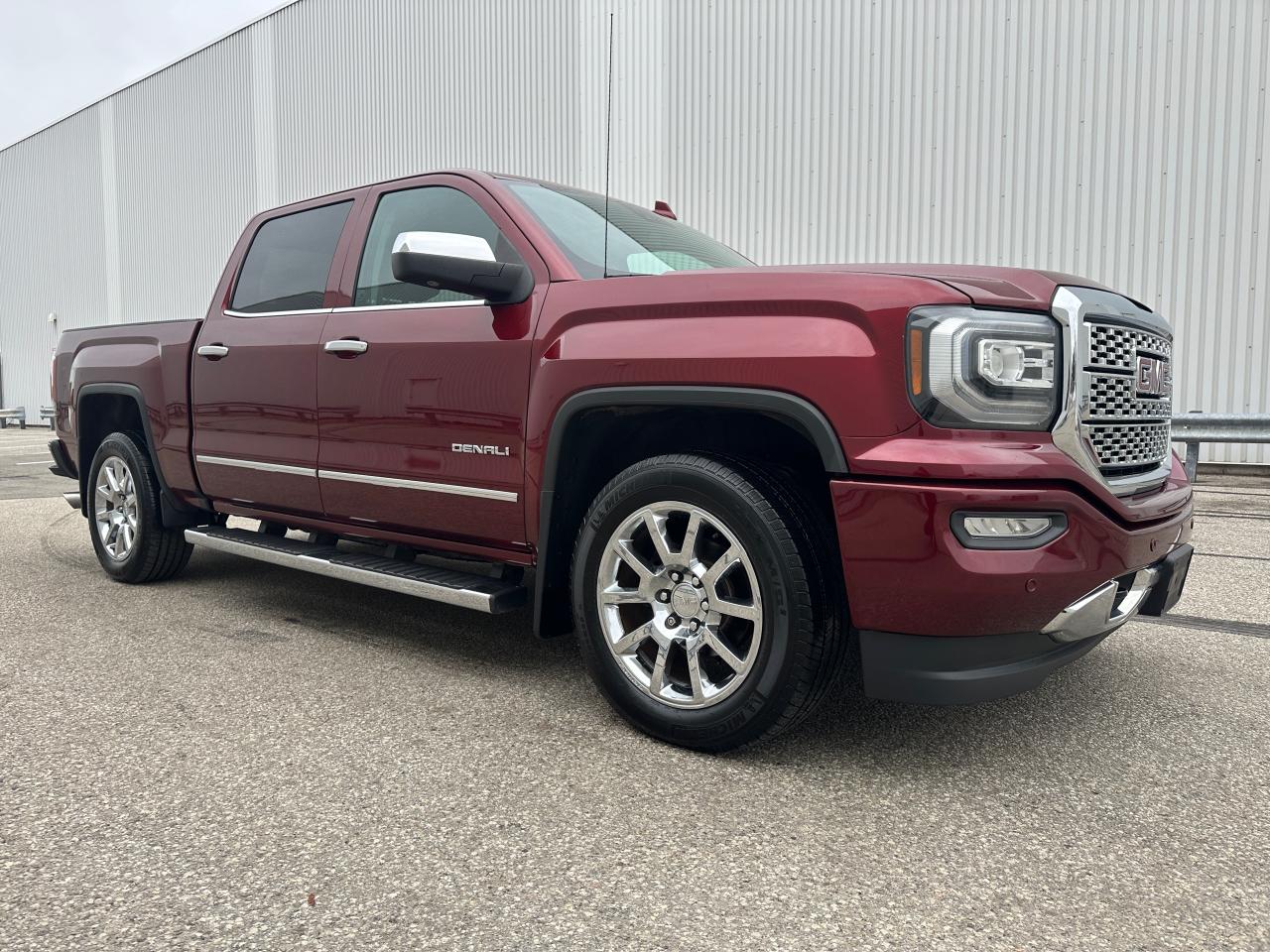 2017 GMC Sierra 1500 Denali Ultimate 6.2L Full Jam Photo