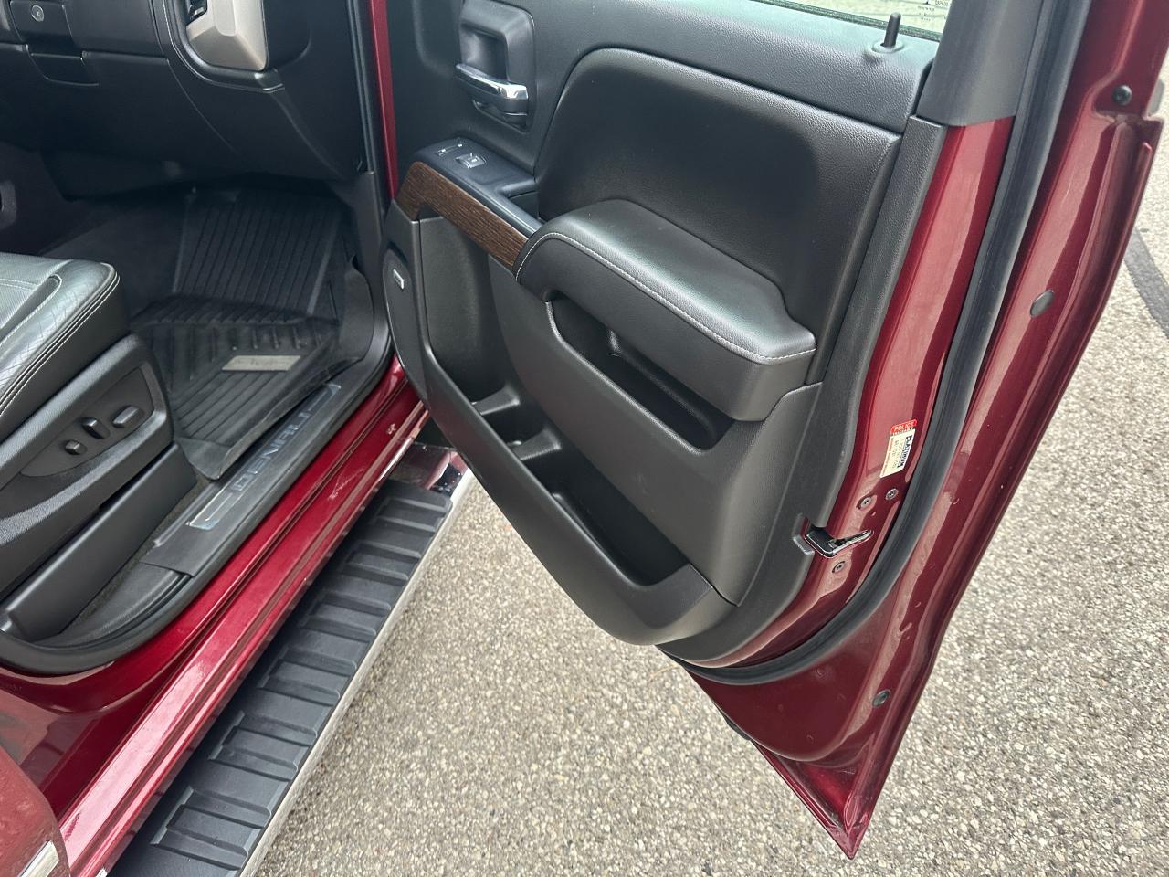 2017 GMC Sierra 1500 Denali Ultimate 6.2L Full Jam Photo