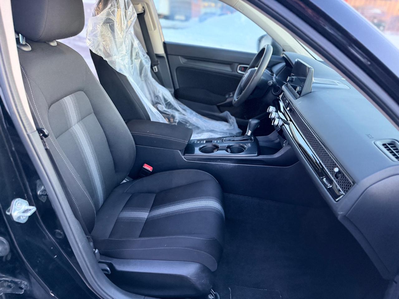 2022 Honda Civic LX CVT Photo