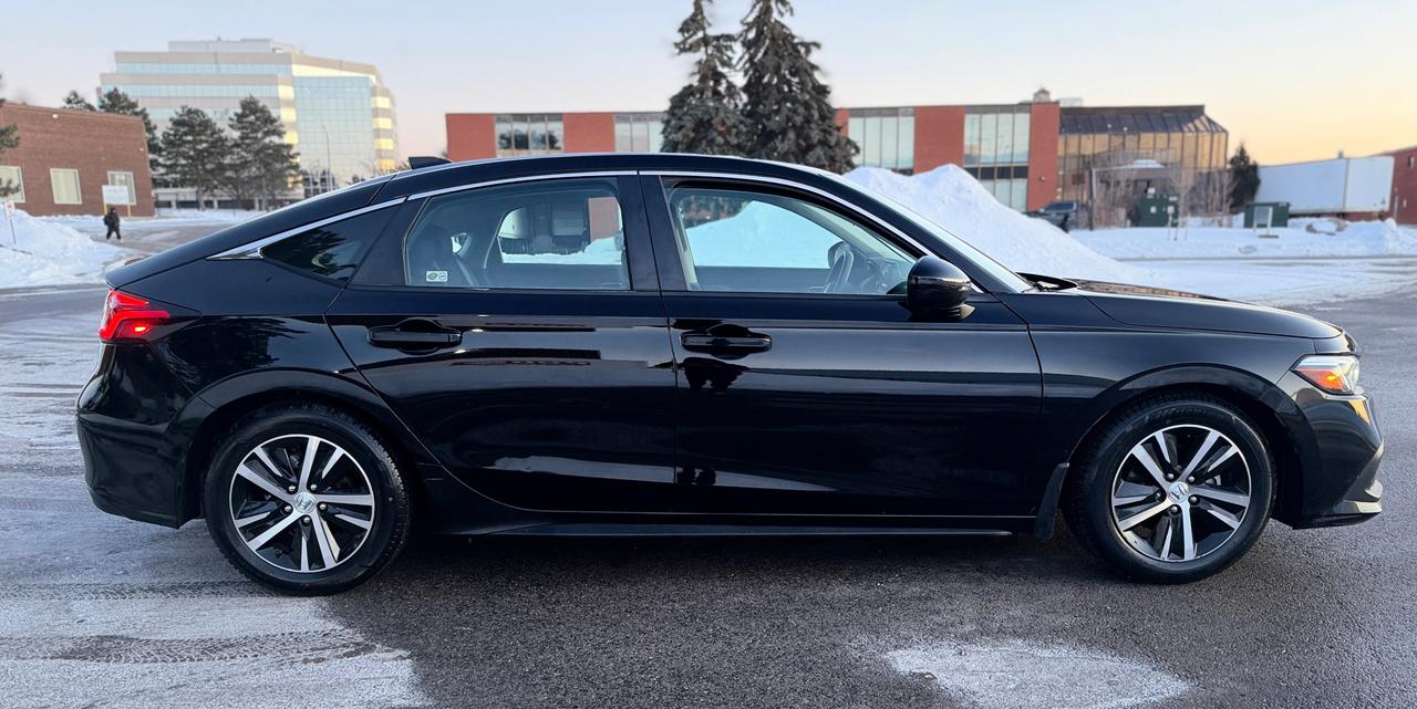 2022 Honda Civic LX CVT Photo