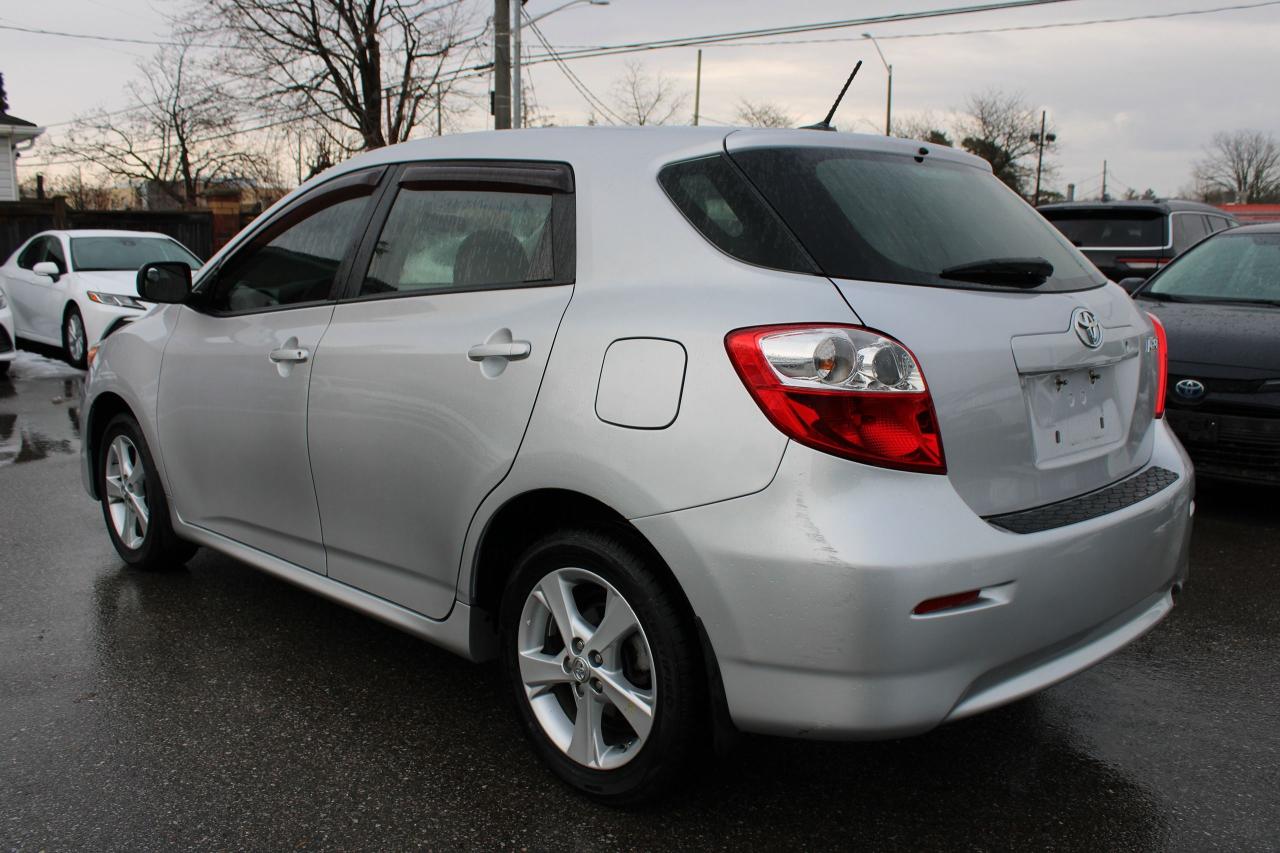 2012 Toyota Matrix  Photo4