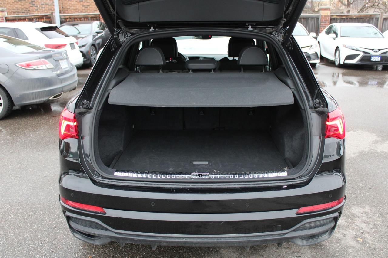 2024 Audi Q3 Progressiv 45 TFSI quattro Photo