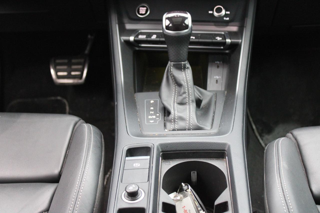 2024 Audi Q3 Progressiv 45 TFSI quattro Photo