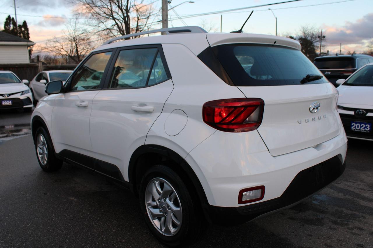 2024 Hyundai Venue PREFERRED Photo