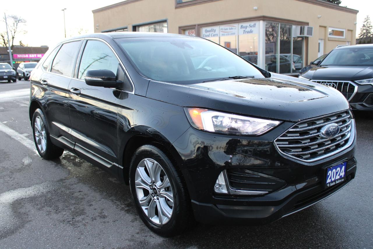 2024 Ford Edge Titanium AWD Photo0