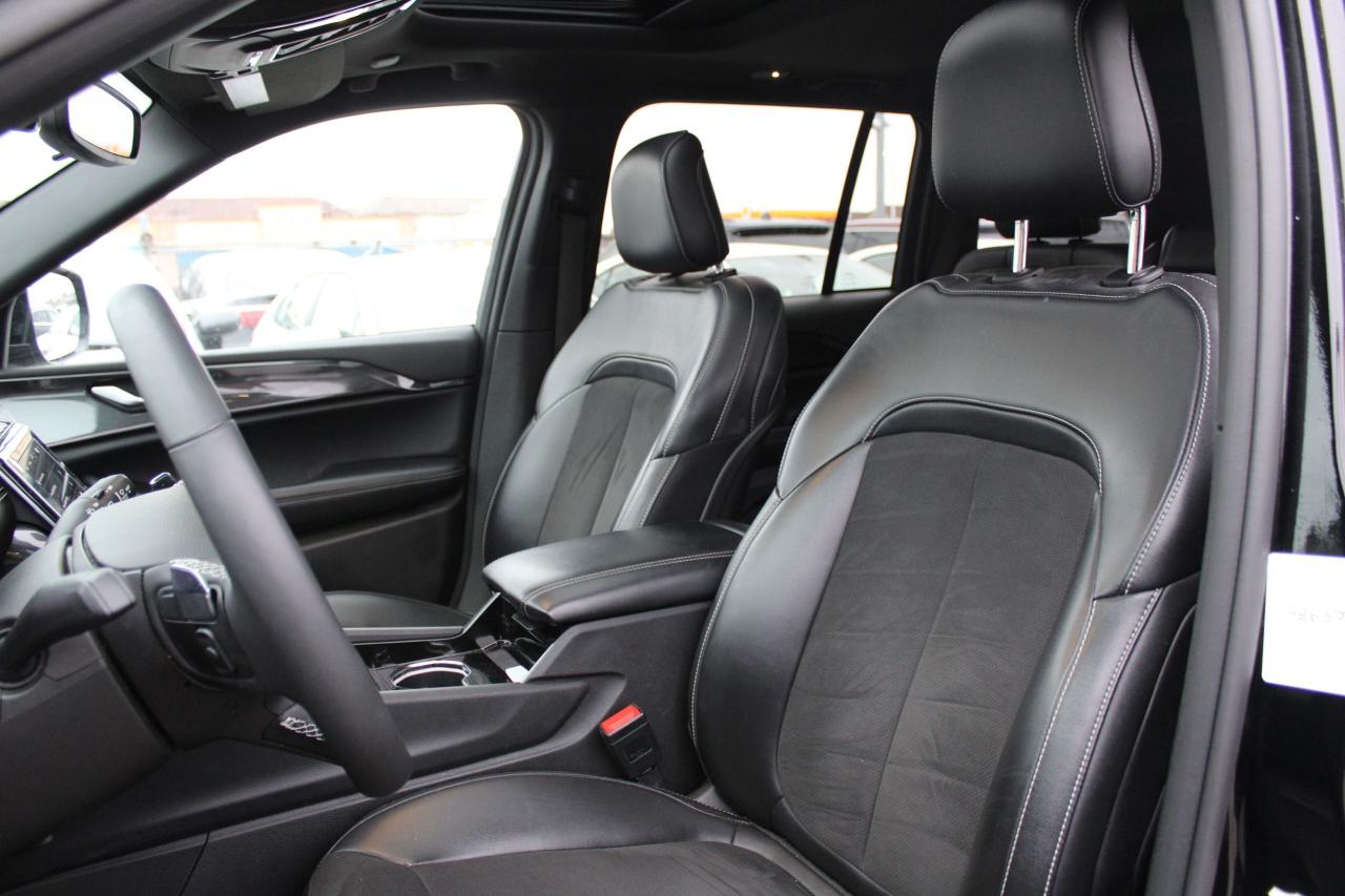 2023 Jeep Grand Cherokee Altitude Photo