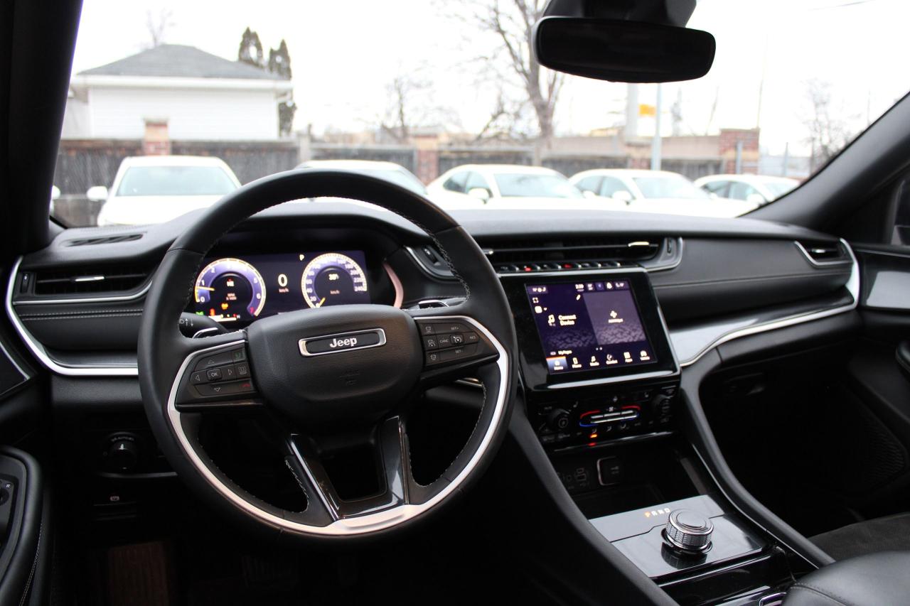 2023 Jeep Grand Cherokee Altitude Photo