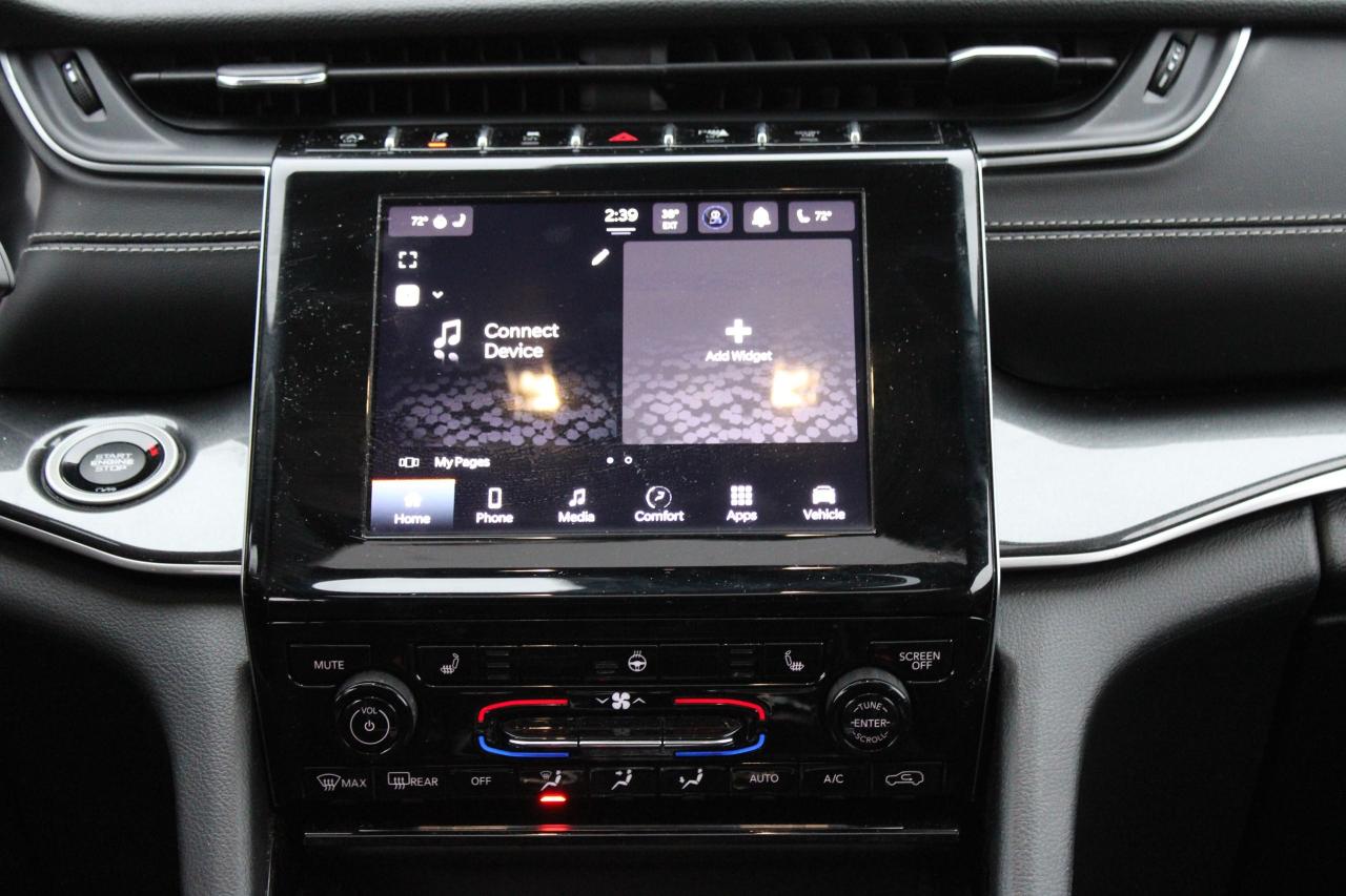 2023 Jeep Grand Cherokee Altitude Photo