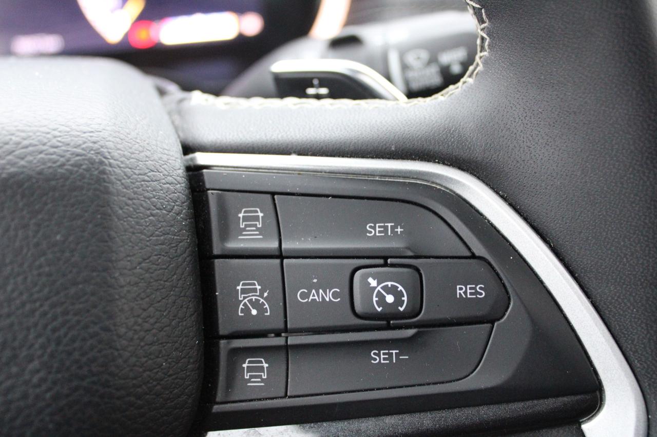 2023 Jeep Grand Cherokee Altitude Photo