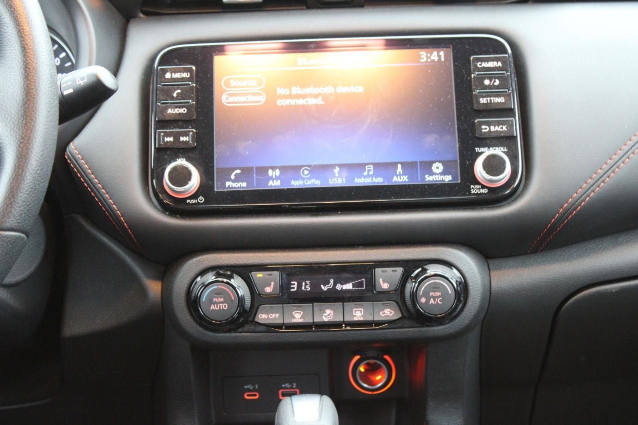 2024 Nissan Kicks SR Photo