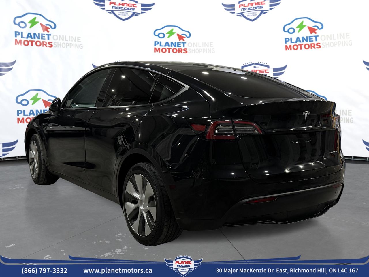 2023 Tesla Model Y LONG RANGE Photo