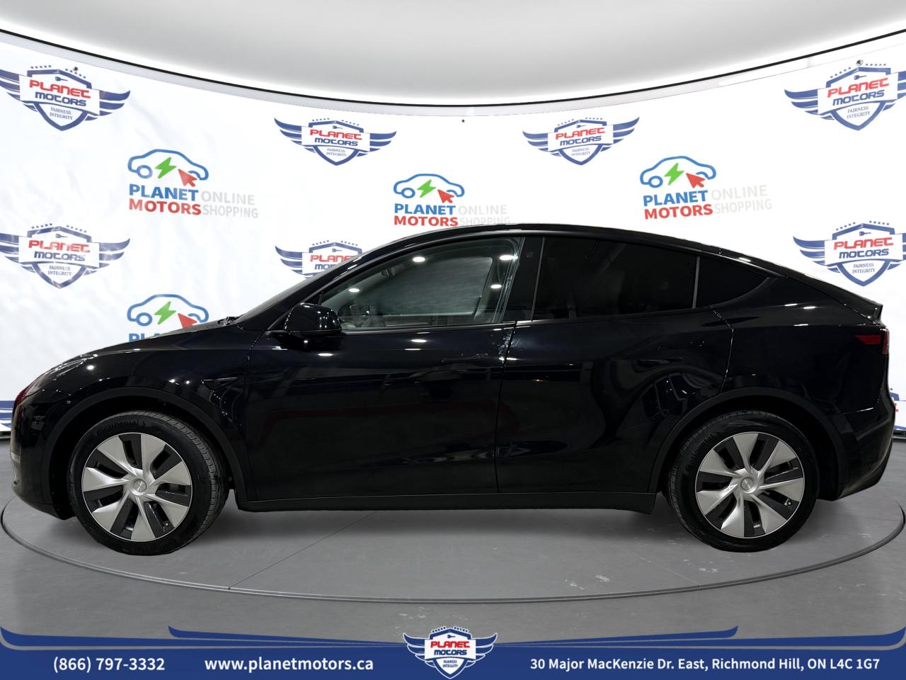 2023 Tesla Model Y LONG RANGE Photo