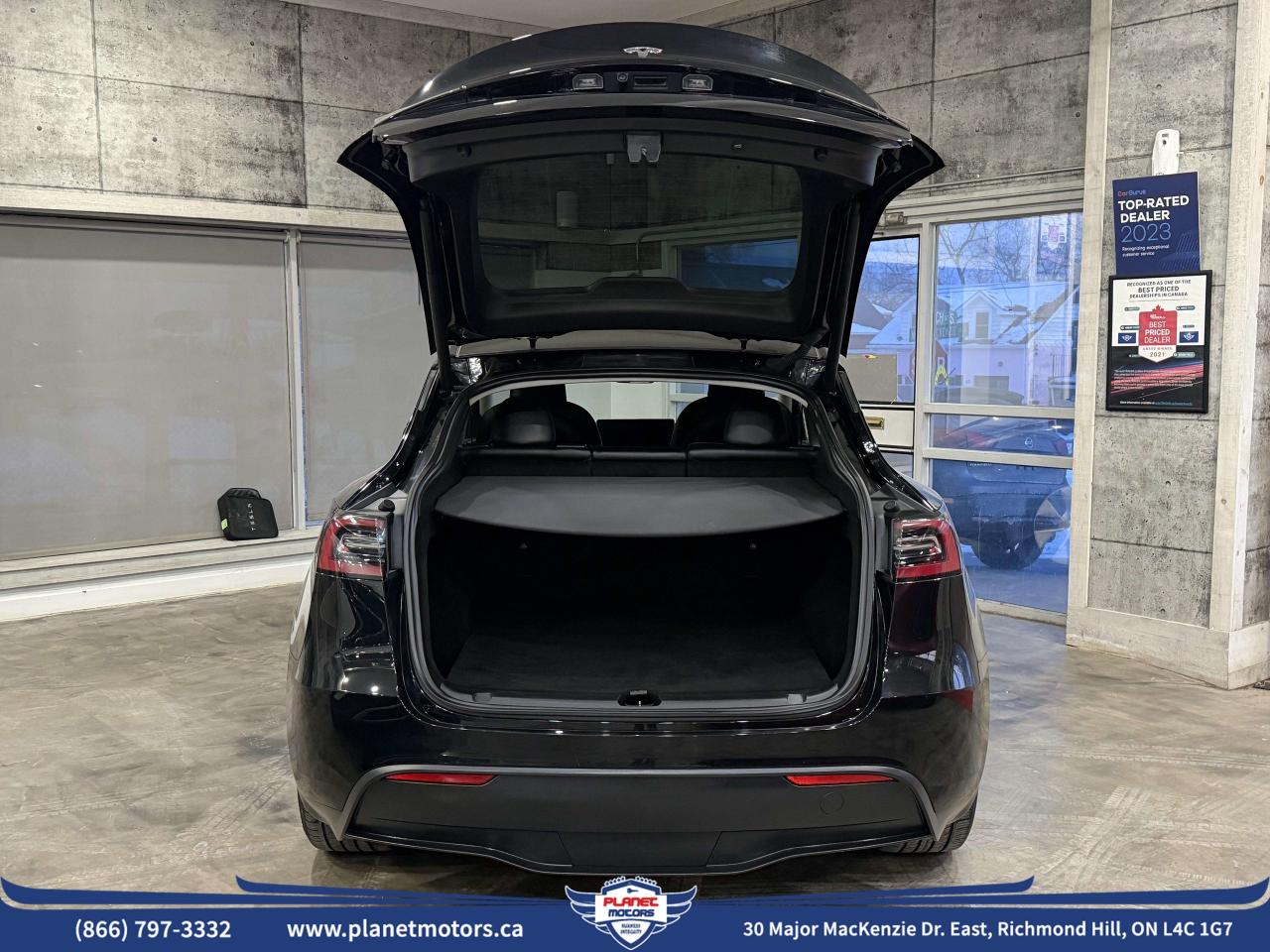 2023 Tesla Model Y LONG RANGE Photo