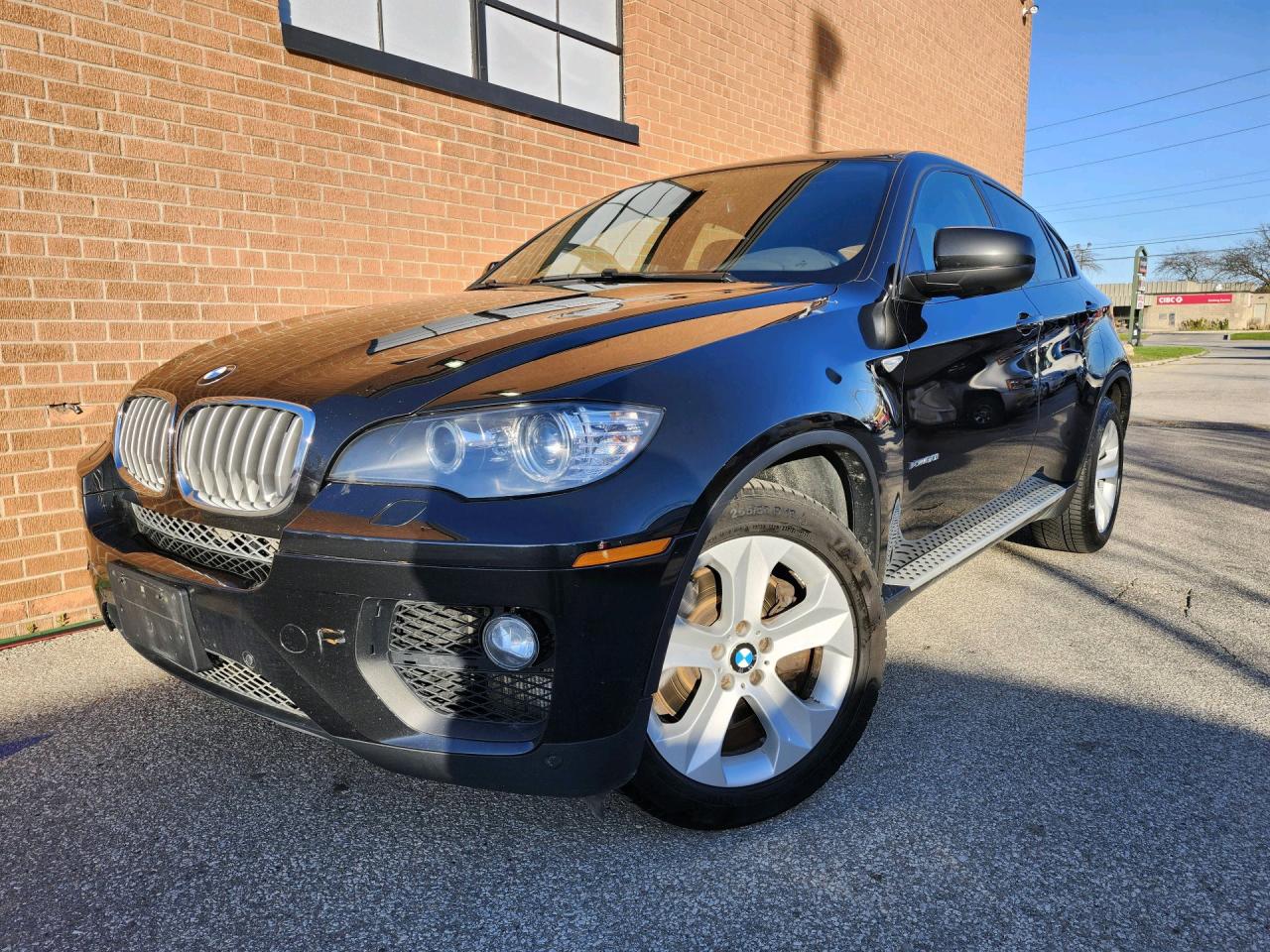 2014 BMW X6 AWD 4DR XDRIVE50I Photo2