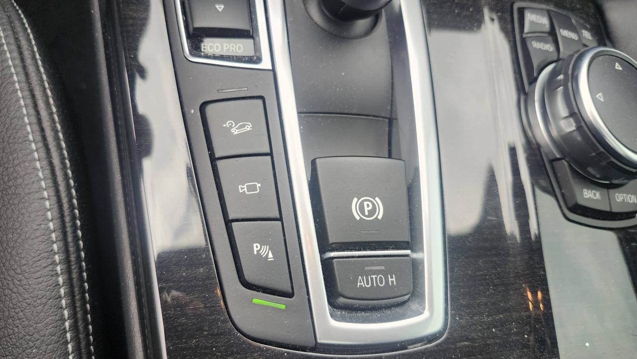 2014 BMW X6 AWD 4DR XDRIVE50I Photo