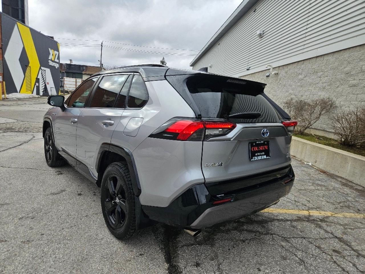 2021 Toyota RAV4 XSE HYBRID AWD-LEATHER-SUNROOF-CERTIFIED Photo2