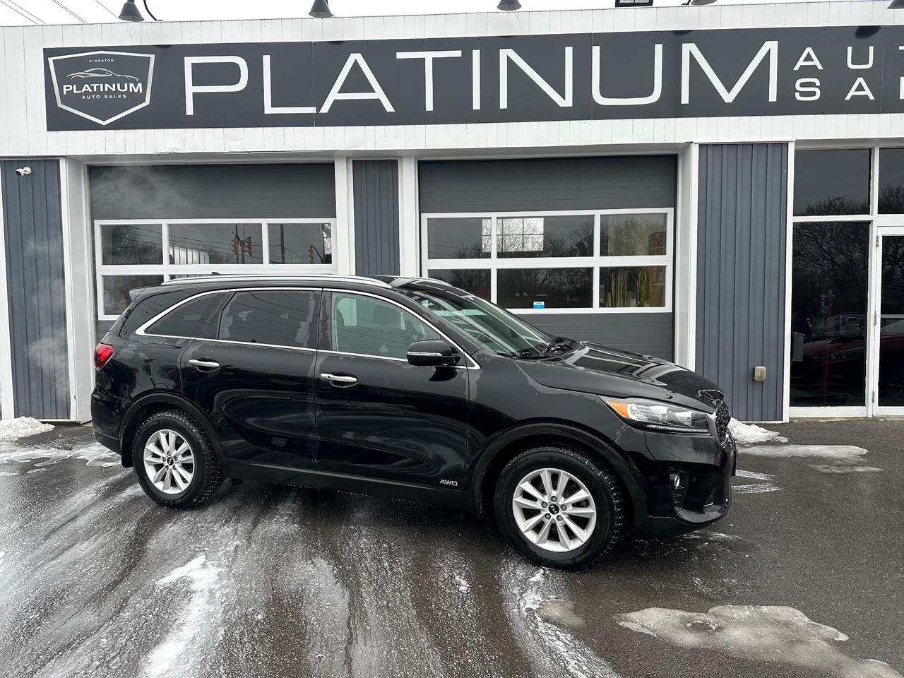 2019 Kia Sorento 3.3L LX Photo2