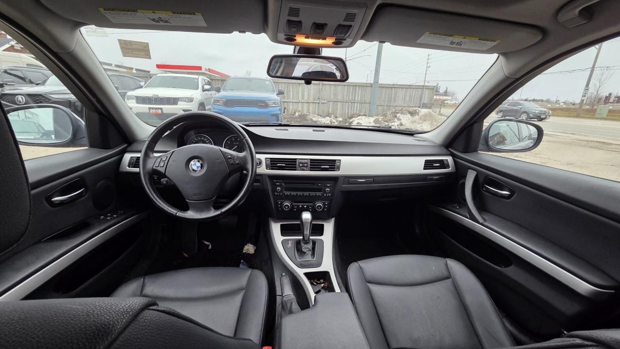 2011 BMW 3 Series 323i, AUTO, SEDAN, ONLY 157KMS, AS IS SPECIAL Photo