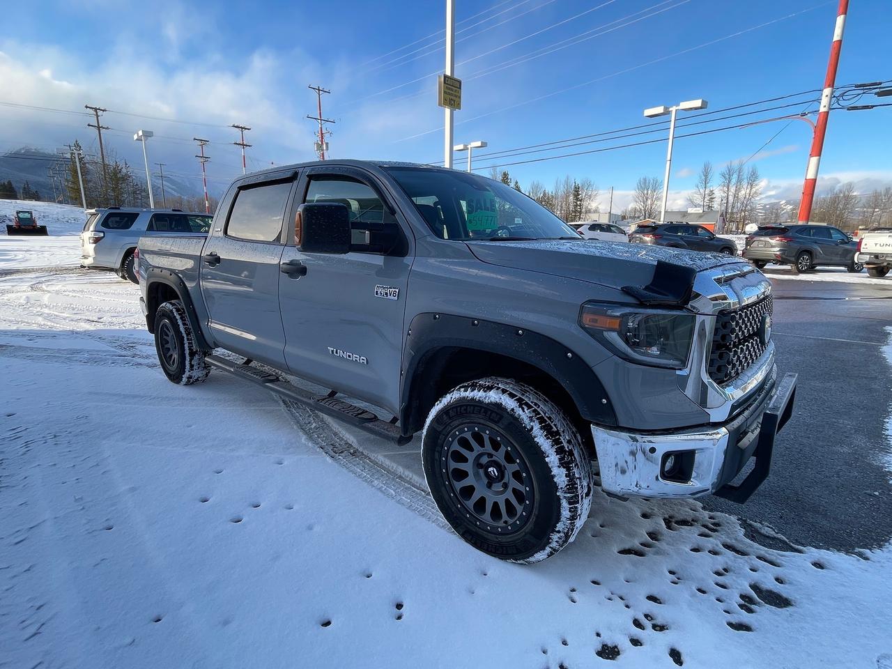 2020 Toyota Tundra SR5 Photo1